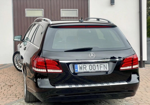 Mercedes-Benz Klasa E cena 64999 przebieg: 190500, rok produkcji 2013 z Radom małe 781